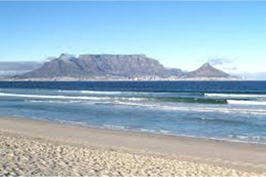 2 Bedroom Property for Sale in Beachfront Western Cape